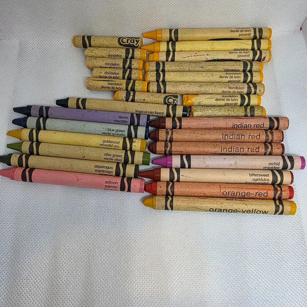 Lot Retired/Discontinued Crayola Crayons:Dandelion, Orange-Red, Indian Red &more